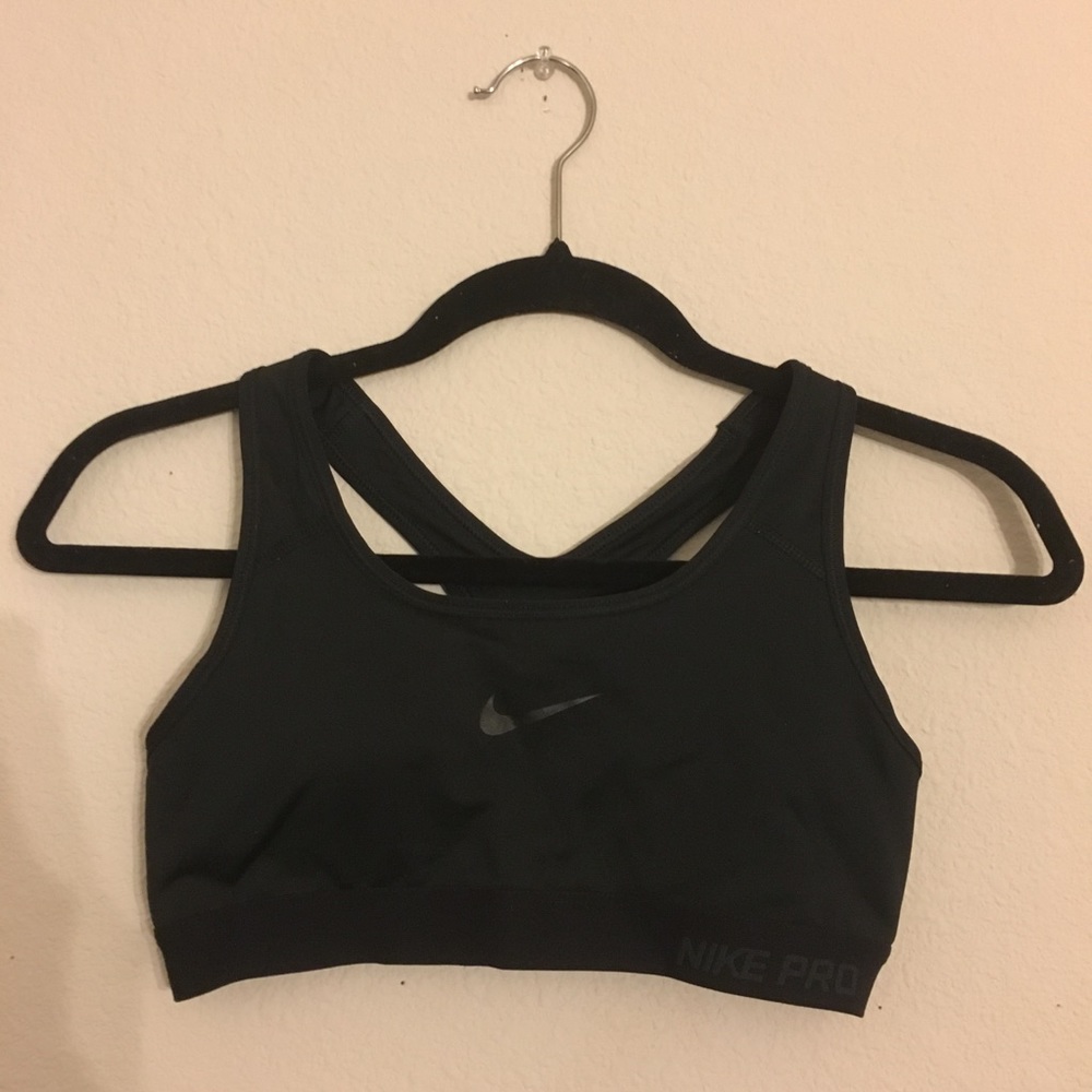 NIKE SPORTS BRA